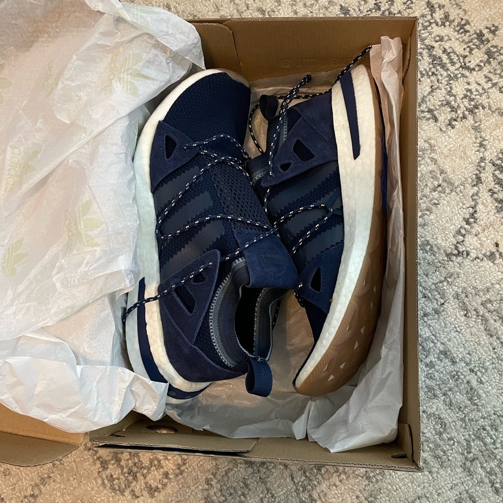 adidas Blue and White Athletic Shoes for Performance